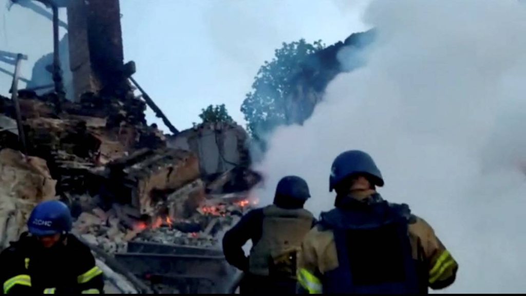 युक्रेनको विद्यालयमा हमला, ६० जना मारिएको आशंका